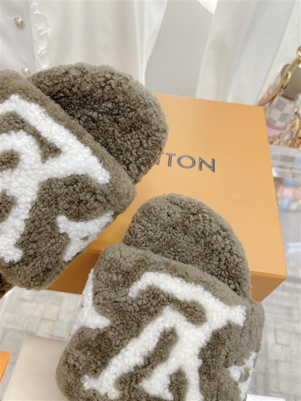 2025126103526658 230